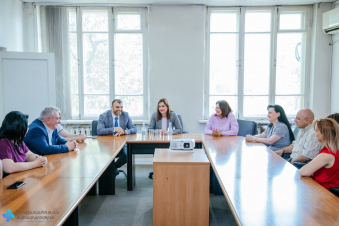 Անահիտ Ավանեսյանը ԱՆ Պետական առողջապահական գործակալության աշխատակազմին է ներկայացրել նորանշանակ տնօրենին