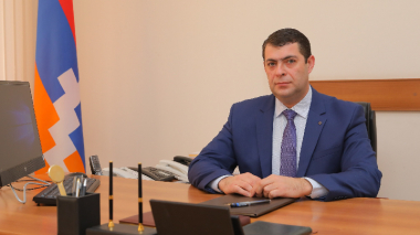 Յուրաքանչյուրիդ ամենօրյա բարեխիղճ աշխատանքը կարևոր ներդրում է Արցախի բնակչության առողջության գործում. ԱՀ ԱՆ նախարար