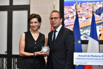 Աննա Հակոբյանին հյուրընկալել են Նիցցայի քաղաքապետարանում