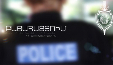 Հարևանի բնակարանից բջջային հեռախոս էր գողացել (տեսանյութ)