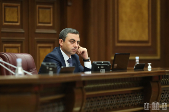 ԱԺ-ն քննարկում է Իշխան Սաղաթելյանին ԱԺ նախագահի տեղակալի պաշտոնից հետ կանչելու վերաբերյալ որոշման նախագիծը