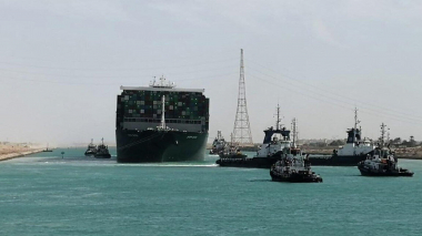 Սուեզի ջրանցքում նավարկությունը վերսկսվել է