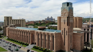 Երևանի ավագանին սեպտեմբերի 13-ին կգումարի 9-րդ նստաշրջանի առաջին նիստը