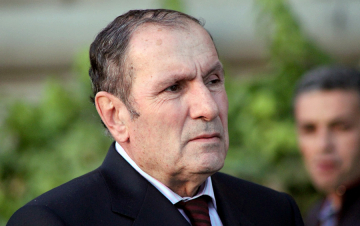 Լևոն Տեր-Պետրոսյանն իր առանձնատանը հանդիպել է ԼՂՀ նախագահին