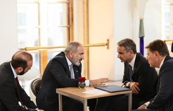 Պրահայում տեղի է ունեցել Նիկոլ Փաշինյանի և Կիրիակոս Միցոտակիսի հանդիպումը