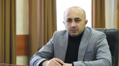 Հայկ Խանումյանը դադարեցնում է պաշտոնավարումը