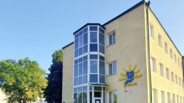 Արցախի պետնախարար Վարդանյանը երեխաների թունավորման դեպքի հետ կապված խորհրդակցություն է անցկացրել «Արևիկ» բուժմիավորումում