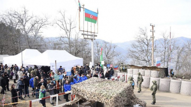 8-րդ օրն է՝ Ադրբեջանը շարունակում է փակ պահել ճանապարհը․ 1100 քաղաքացի, որից 270-ը անչափահաս, տուն վերադառնալ չի կարող