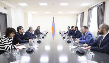 Արարատ Միրզոյանը և Արցախի պատվիրակությունը քննարկել են Լաչինի միջանցքի արգելափակման հետևանքները