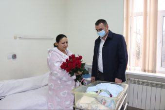 Ծնվել է 44–օրյա պատերազմի հետևանքով անհայտ կորած համարվող Նարեկ Մանուկյանի եղբայրը