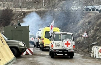 Եվս 4 հիվանդ Կարմիր խաչի ուղեկցությամբ Արցախից տեղափոխվել է ՀՀ տարբեր բուժկենտրոններ