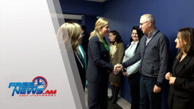 Ֆրանսիան գործում է ի նպաստ խաղաղության. Յաել Բրոն Պիվե