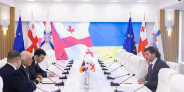 Վրաստանում ՀՀ դեսպանը Կախա Կալաձեի հետ զրույցում անդրադարձել է Երևանի և Թբիլիսիի միջև համագործակցությանը