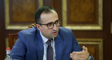 Արսեն Թորոսյանը նամակով դիմել է Երևանի քաղաքապետին և երկու առաջարկ ներկայացրել