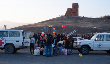 47 օր ընտանիքներից կտրված արցախցի երեխաները տուն են վերադարձել