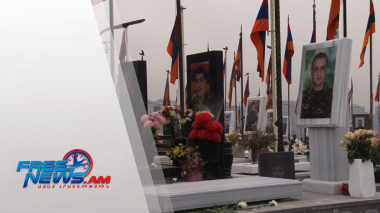 Հարգանքի տուրք` Եռաբլուր զինվորական պանթեոնում