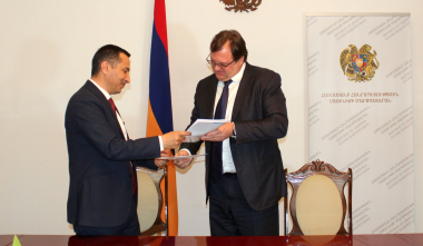 Համագործակցության հուշագիր՝ Սյունիքի մարզպետարանի և Զանգեզուրի պղնձամոլիբդենային կոմբինատի միջև