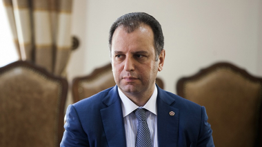 Վիգեն Սարգսյանն անդրադարձել է իր նկատմամբ հարուցված քրեական վարույթին ու պահանջել ցանկ հրապարակել