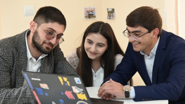 Երիտասարդական մայրաքաղաք Մեծամորում բացվել է Սպարապետ Վազգեն Սարգսյանի անվան երիտասարդական կենտրոն