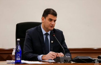 Երևանի քաղաքապետը հրաժեշտի երեկո է հրավիրել. ժամեր անց նա հրաժարական կտա