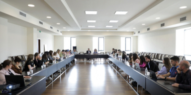 Օտարերկրացի երիտասարդներին ներկայացվել են երիտասարդական քաղաքականությանն ուղղված պետական ծրագրերը