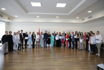 Անդրեասյանը պարգևատրել է պարարվեստի երախտավորներին