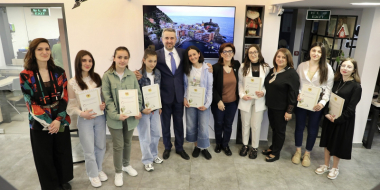 Պարգևատրվել են «Հայ կինոն 100 տարեկան է» մրցույթի հաղթողները 