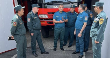 Կամո Ցուցուլյանն այցելել է Երևանի թիվ 7 հրշեջ-փրկարարական ջոկատ