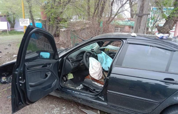 BMW-ն դուրս է եկել ճանապարհի երթևեկելի հատվածից և ընկել ճամփեզրյա փոսը