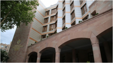 Երևանում 20-ամյա վարձակալն արդուկի լարով խեղդել է տանտիրոջն ու դին թաքցրել պահարանում. ՔԿ