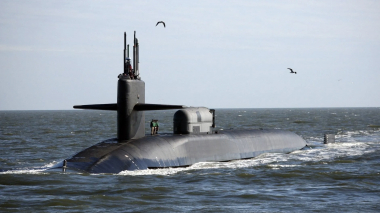 ԱՄՆ ռազմածովային ուժերի միջուկային սուզանավը ժամանում է Ջեջու բազա