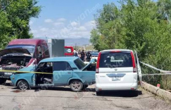 Խոշոր վթար Շիրակի մարզում․ կան վիրավորներ