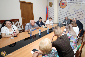 Նարեկ Մկրտչյանն ընդունել է ԼՂ-ի, Ադրբեջանական ԽՍՀ-ի և Նախիջևանի հայ փախստականների և բռնի տեղահանվածների հարցերով զբաղվող ՀԿ-ների ներկայացուցիչներին