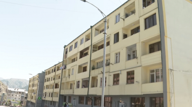 Քաջարանում սուբվենցիոն ծրագրի շրջանակում ընթացքի մեջ են բազմաբնակարան շենքերի էներգաարդյունավետության բարելավման աշխատանքները