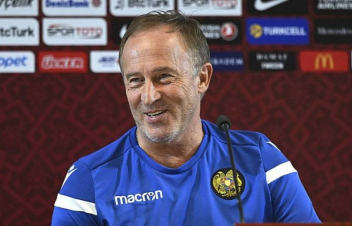 Մենք ճիշտ ճանապարհի վրա ենք. Պետրակովի մամուլի ասուլիսը