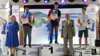 Հայ մարզիկները ոսկե և արծաթե մեդալներ են նվաճել շախմատի Եվրոպայի պատանիների առաջնությունում