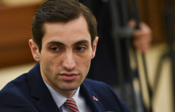 Զանգում ու ասում են՝ դուխդ չգցես, ես պատճառ չունեմ դուխս գցելու. Դավիթ Խաժակյան