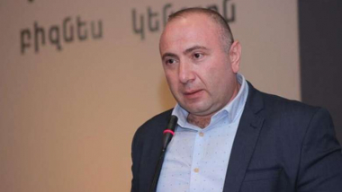 Թևանյանը հայտնեց, թե ինչ պայմանով կօգնի Մարությանին քաղաքապետ դառնալ