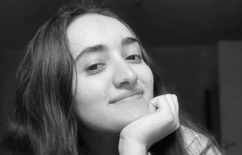 Հելեն Դադայանին կհուղարկավոերն Երևանում