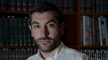 Հայրենիքի հանդեպ սերը մարդկանց հույզերի հետ խաղալով չեն ի ցույց դնում. Դավիթ Սամվելյան