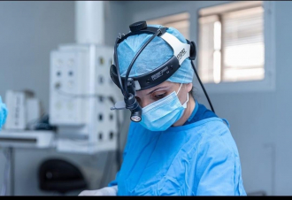 Հայաստանյան մի շարք բժիշկներ մասնագիտական անվճար ծառայություններ են առաջարկում Արցախից բռնի տեղահանված ընտանիքներին. հայտարարություն