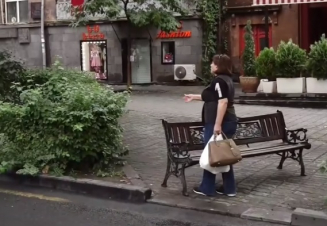 Ռադներդ քաշեք շան տղերք, այ սենց կբացեմ սաղ ճանապրհները. միայնակ կինը ցուցարարներին