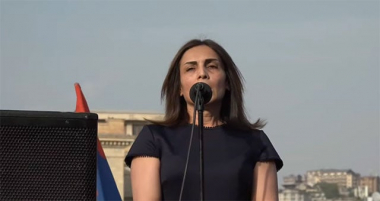 Դադարեցնում եմ անդամակցությունս «Մայր Հայաստան» շարժմանը. Նաիրա Մելիքյան