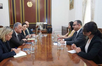 Տիգրան Խաչատրյանը ՀՀ-ում ԵՄ դեսպանին է ներկայացրել ԼՂ-ից բռնի տեղահանված անձանց առաջնային կարիքները