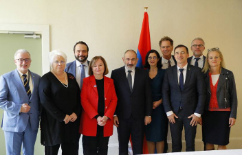 ՀՀ վարչապետը Եվրոպական խորհրդարանի մի խումբ պատգամավորների հետ քննարկել է տարածաշրջանային զարգացումները