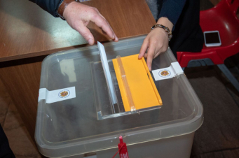 Վերին Դվինում, ժամը 14:00-ի դրությամբ, ՏԻՄ ընտրությունների քվեարկությանը մասնակցել է ընտրողների 19,16%-ը, Արզնիում՝ 29,55%-ը