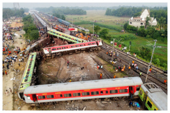 Հնդկաստանի հարավում երկու գնացք են բախվել