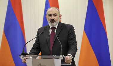 Արտաքին քաղաքականության ոլորտում Կառավարության ուղեգծերից մեկը դիվանագիտական ծառայության ուժեղացումն է. Փաշինյան