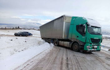 Փրկարարները քարշակել են «IVECO» մակնիշի բեռնատարը