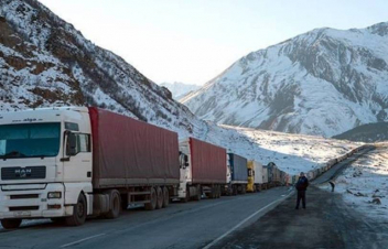 Իրավիճակը Ստեփանծմինդա-Լարս ավտոճանապարհին